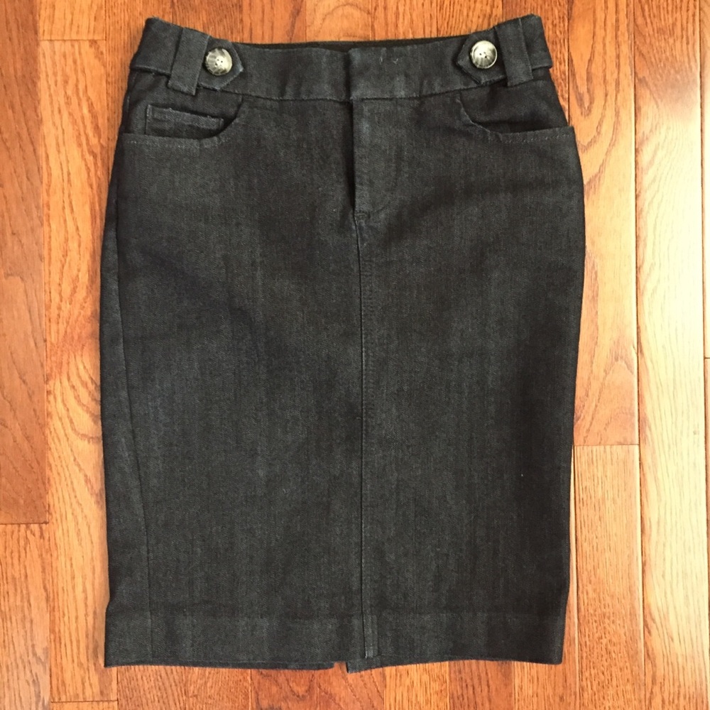 Banana Republic Dark Wash Denim Pencil Skirt
